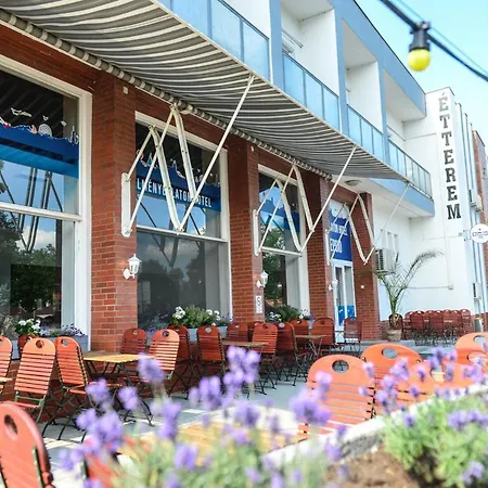 Elmeny Balaton 3*