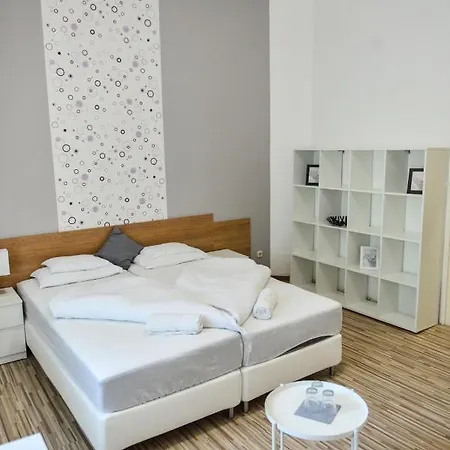 Elmeny Balaton 3*