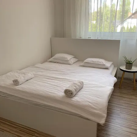 Elmeny Balaton